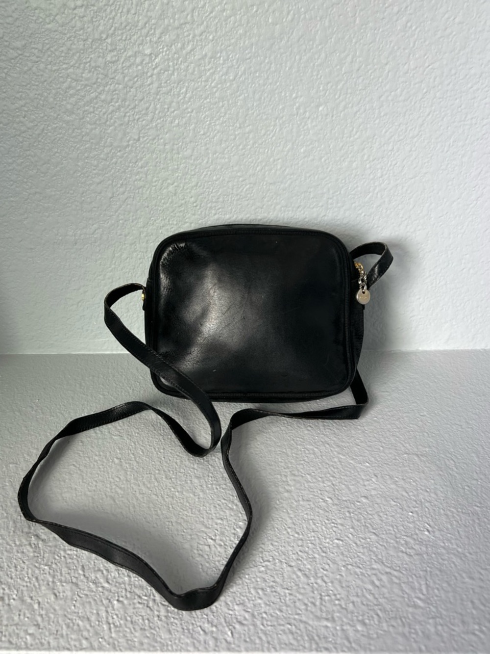 Salvatore Ferragamo Black Leather Vintage Bag - Picture 3 of 5